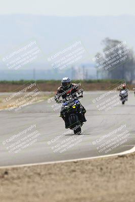media/Jun-07-2025-TrackDaz (Sat) [[4413525952]]/B Group/220pm (Turn 9)/